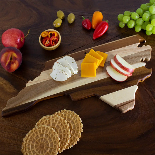 Rock & Branch® Shiplap Series North Carolina Serving Board