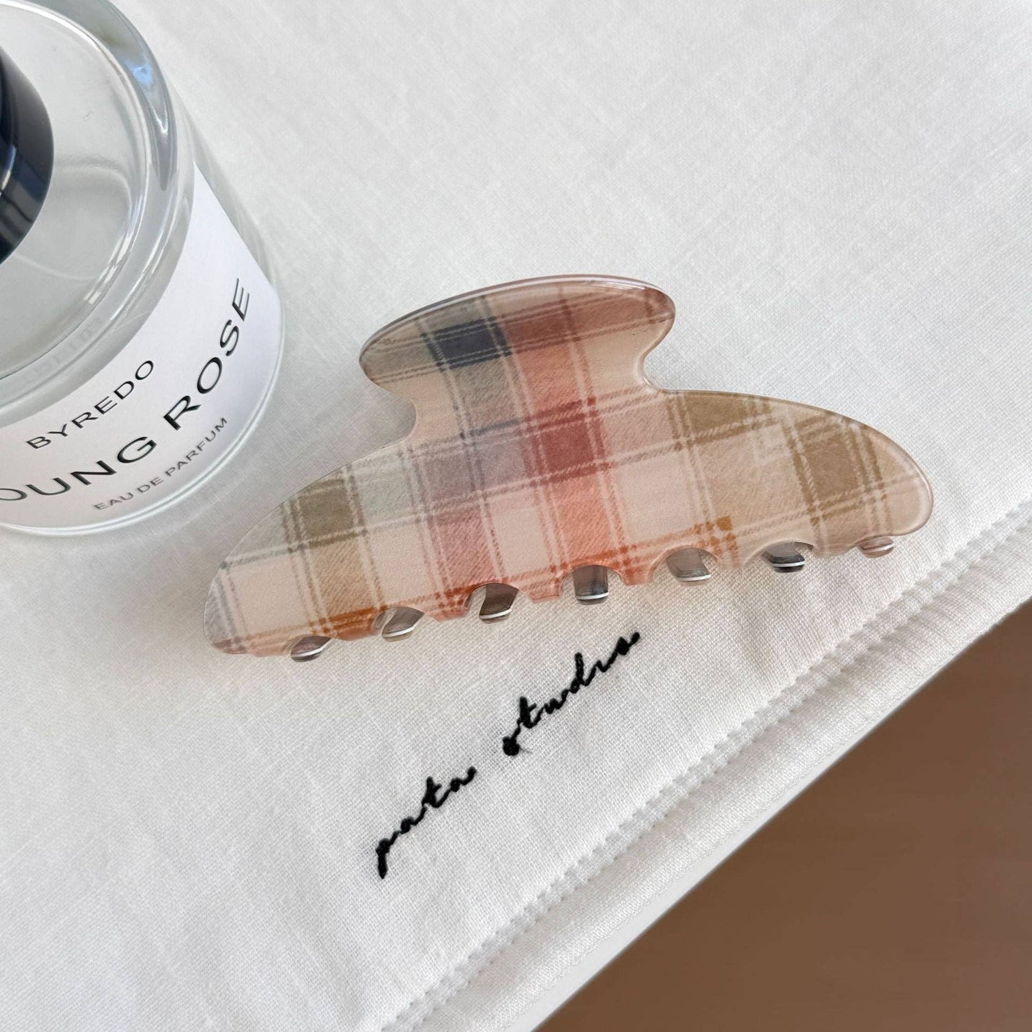 Vinatge Plaid Color Block Acrylic Hair Claws MK2PPM6W6HCP496