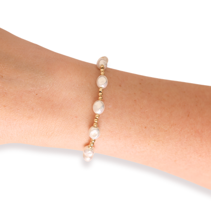 Bri Pearl Bracelet in Gold
