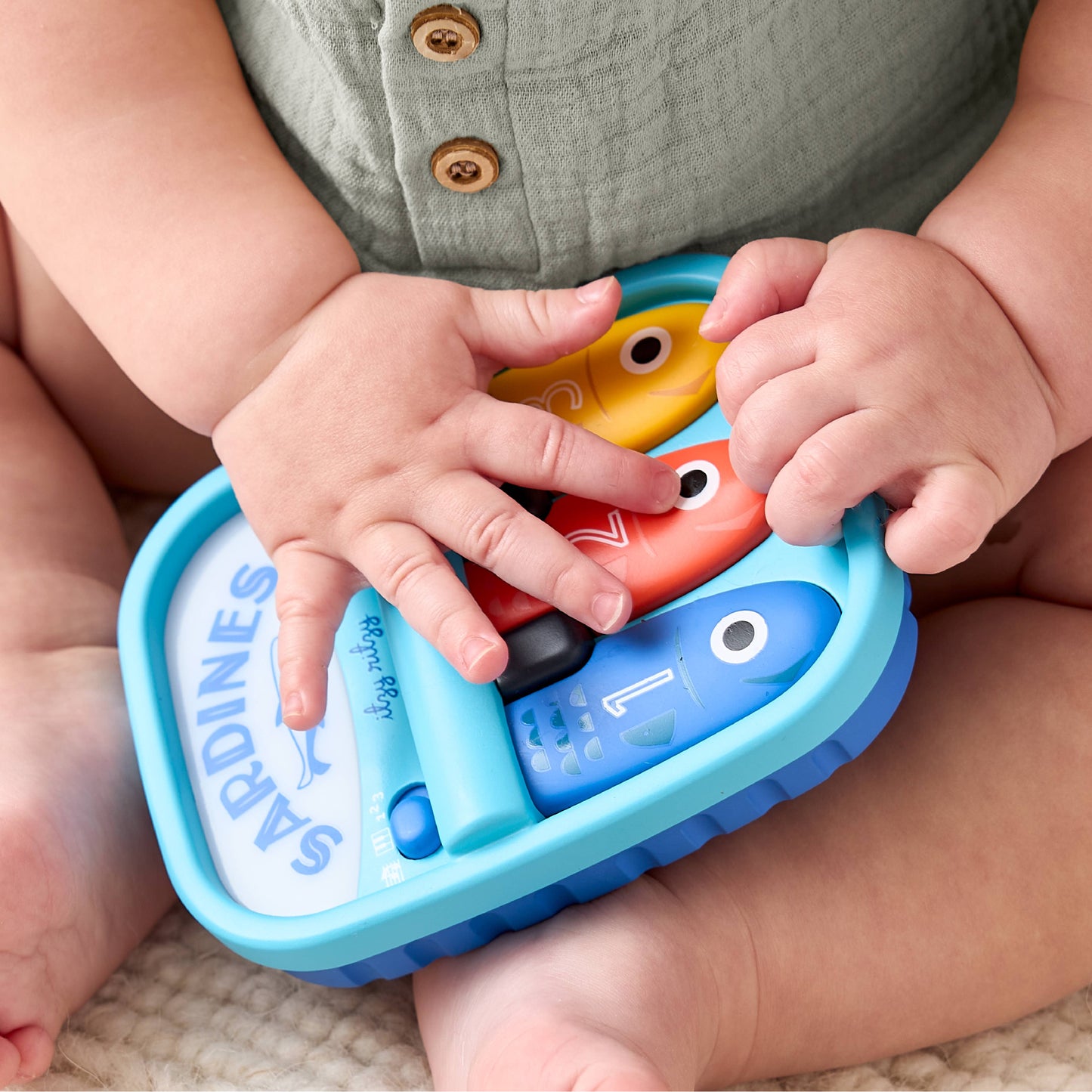 *NEW* Bitzy Tunes™ Sardines - Light-up Interactive Piano Toy
