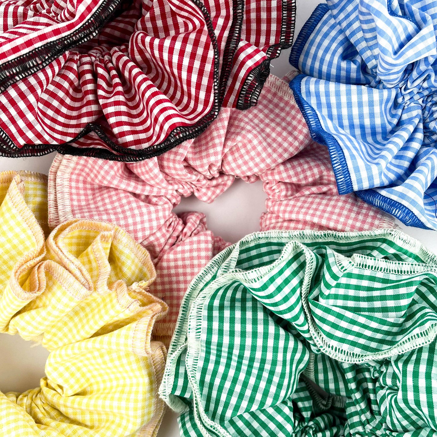 Diva Soap Retro Plaid Scrunchie – Double-Layered Two-Tone Hair Tie