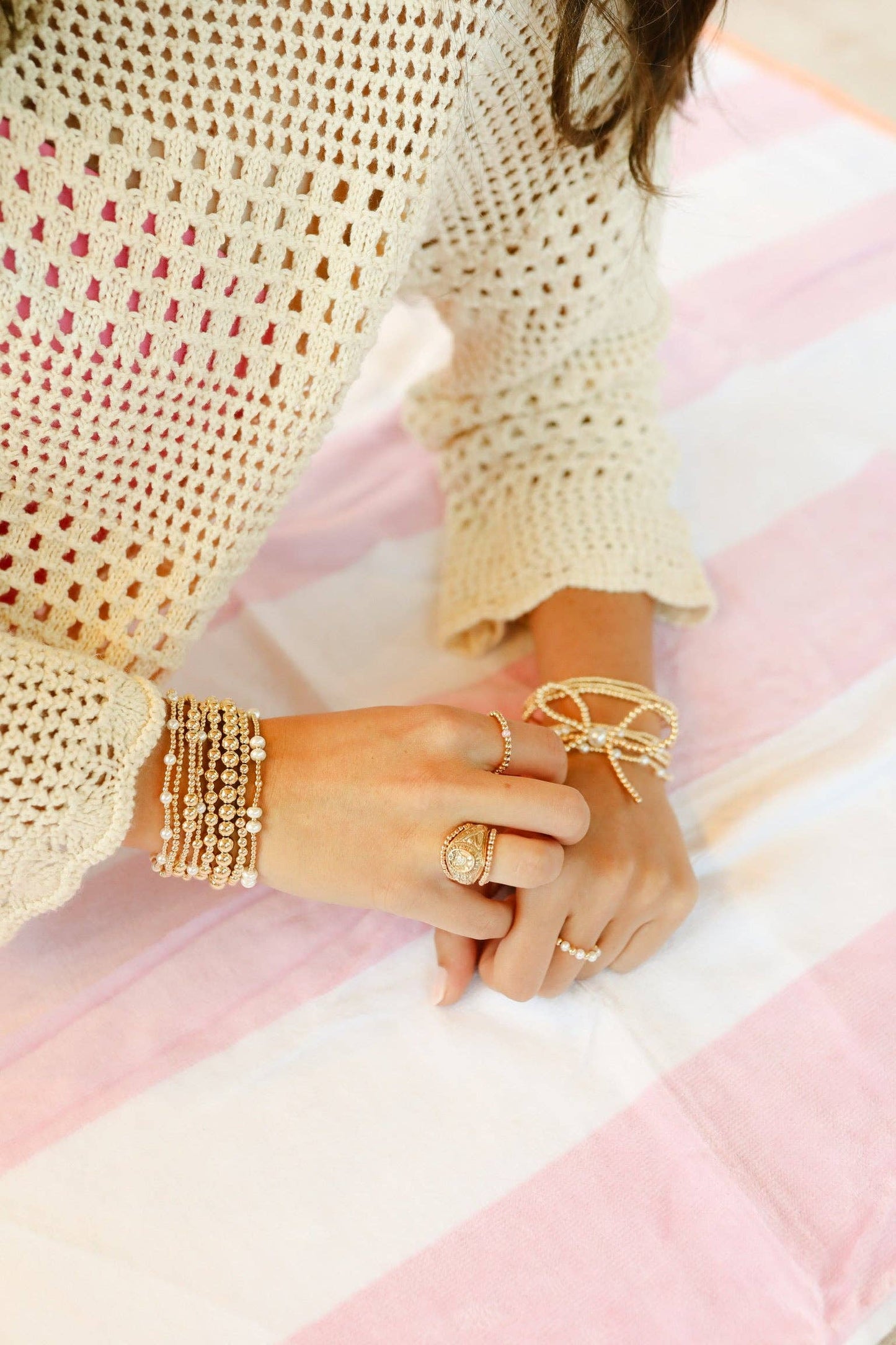 June Pearl Bracelet in Gold