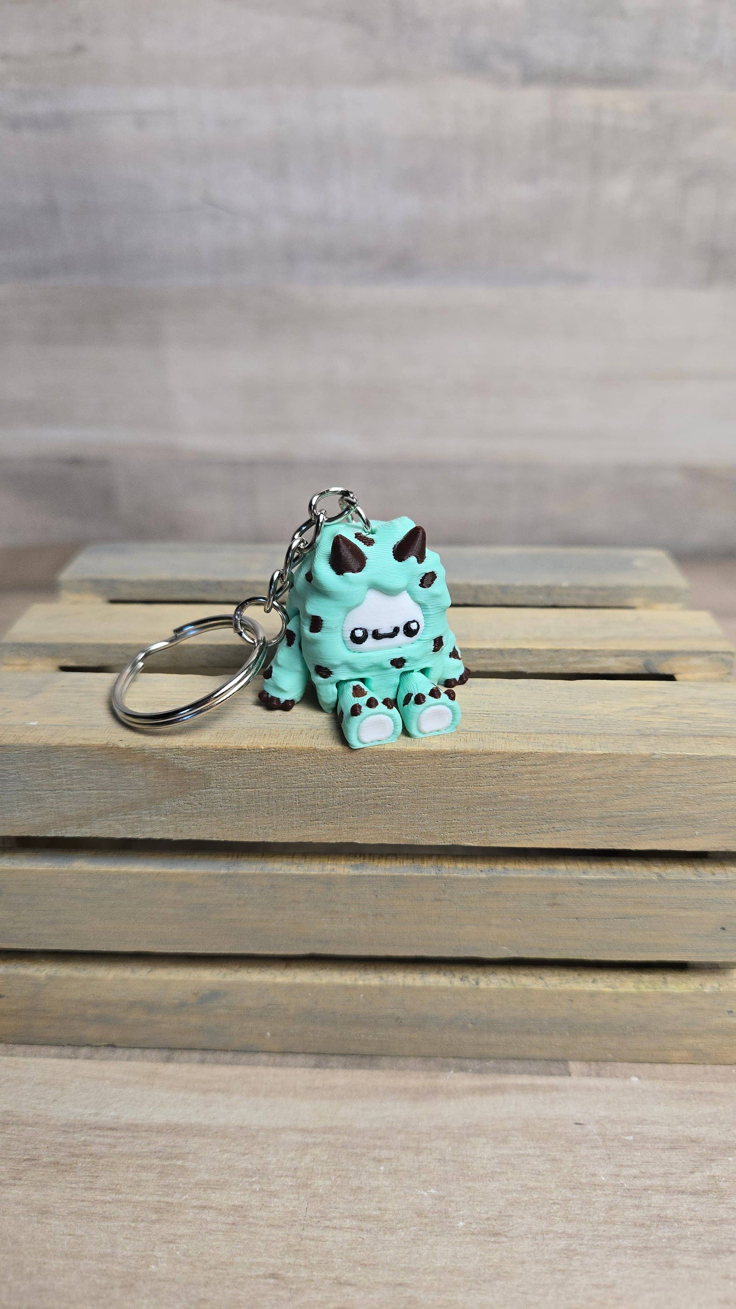 Bigfoot & Yeti Cryptid Fidget Keychain