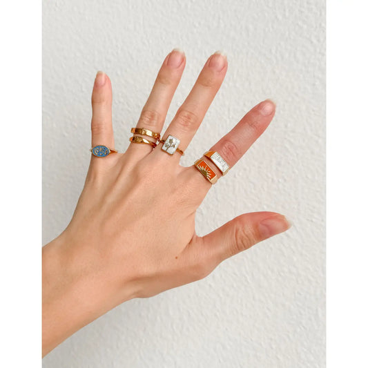 Sunrise Rectangular Signet Ring